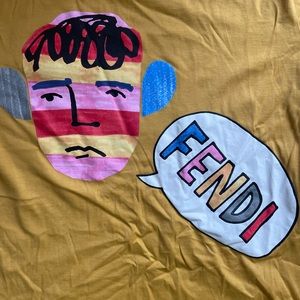 Fendi t shirt